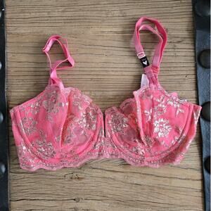 Victoria's Secret Dream Angels pushup without padding peach and gold bra sz 34DD